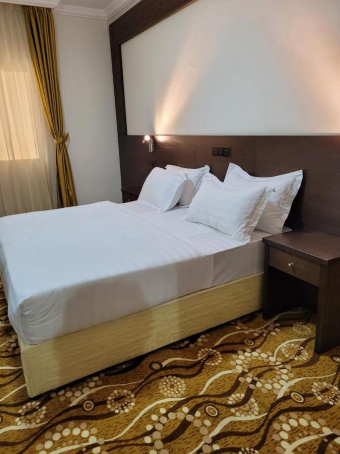 فندق برادايس العالمية توصيل للحرم La Mecque Extérieur photo